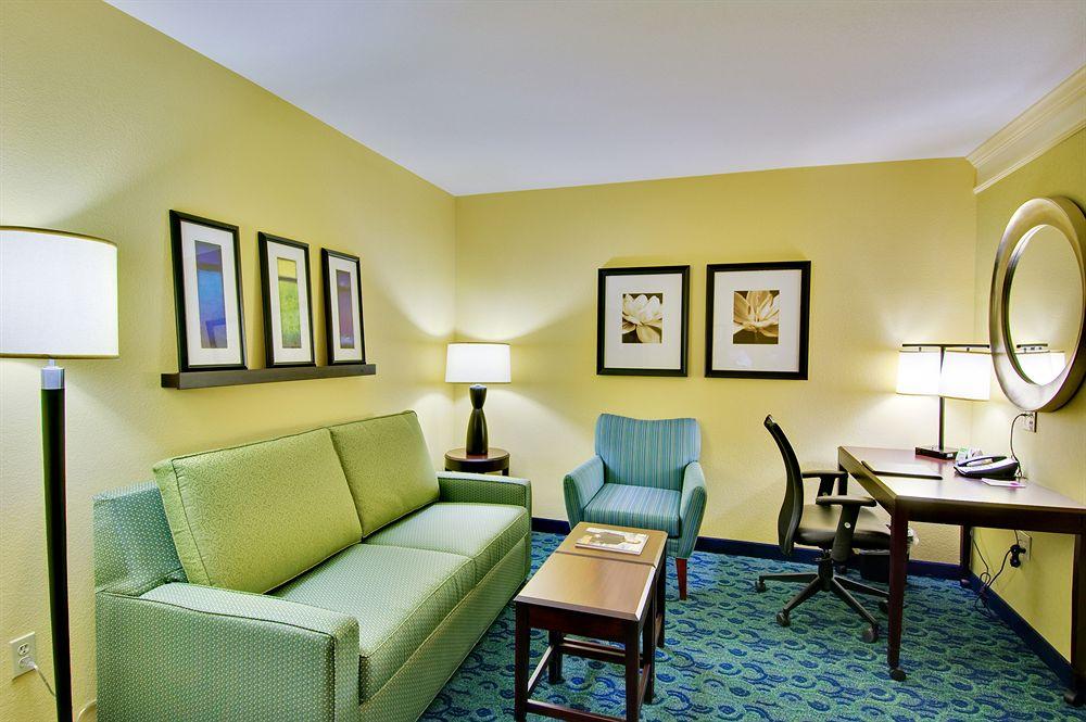Springhill Suites Birmingham Colonnade Ngoại thất bức ảnh