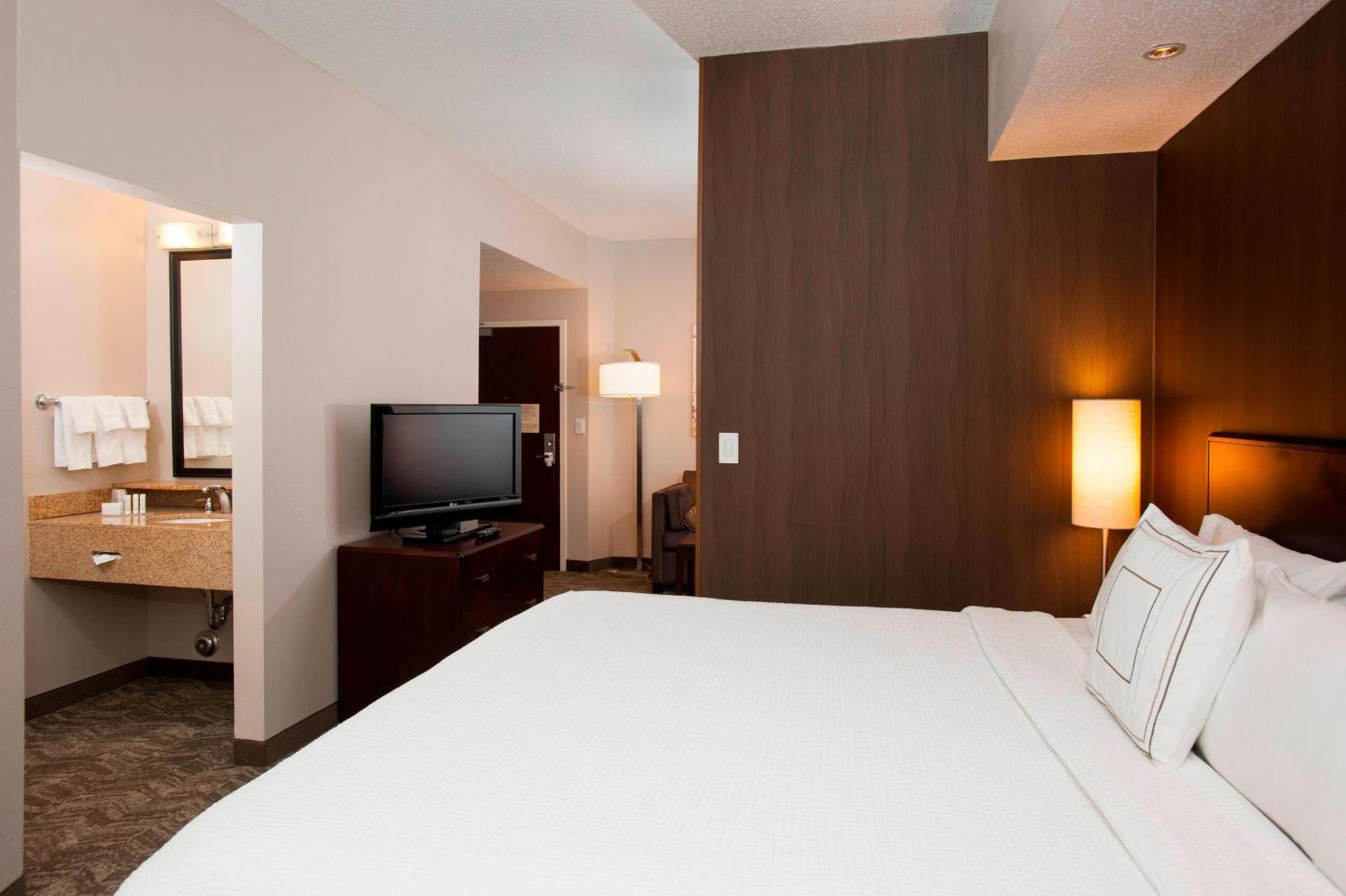 Springhill Suites Birmingham Colonnade Ngoại thất bức ảnh