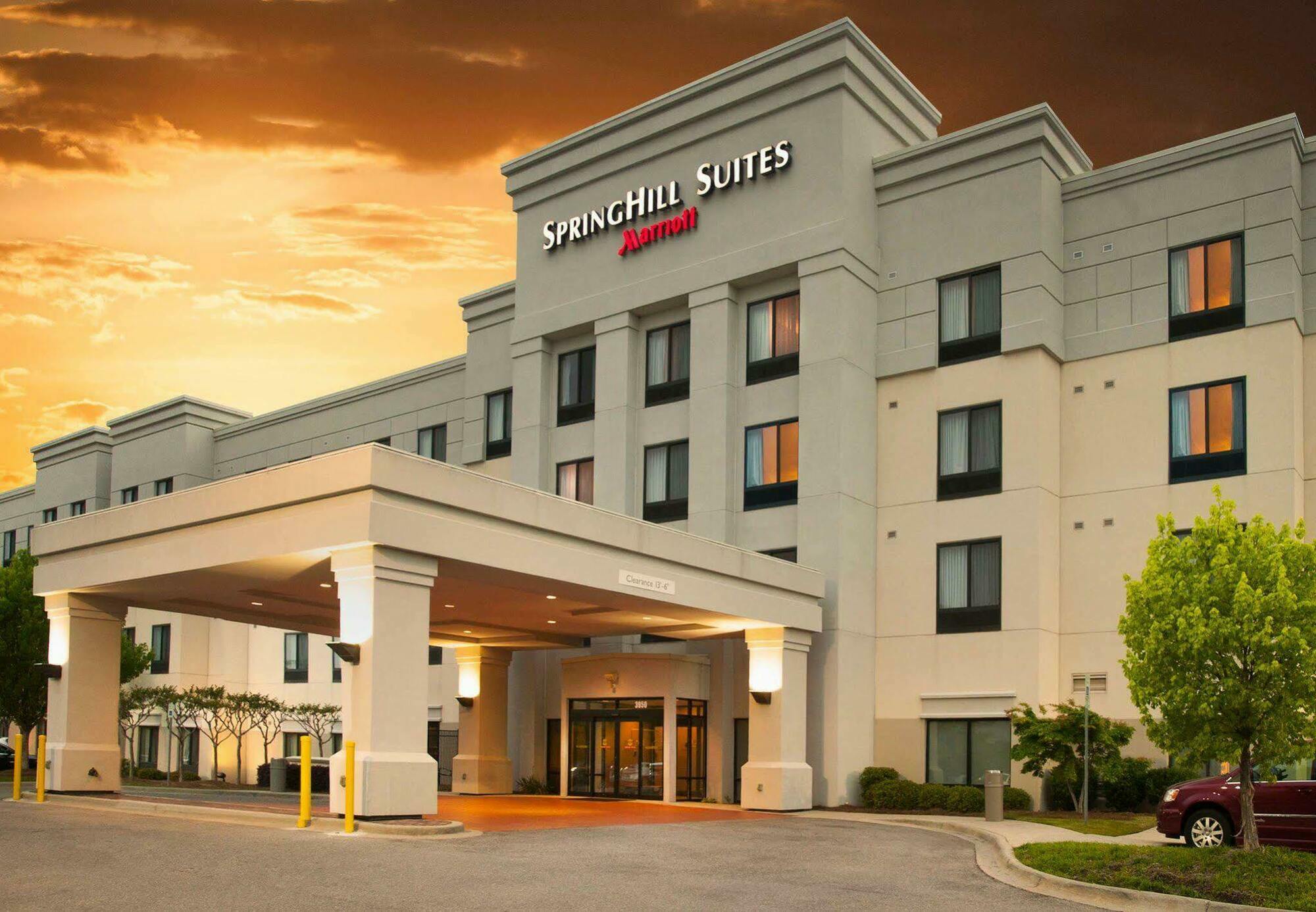 Springhill Suites Birmingham Colonnade Ngoại thất bức ảnh
